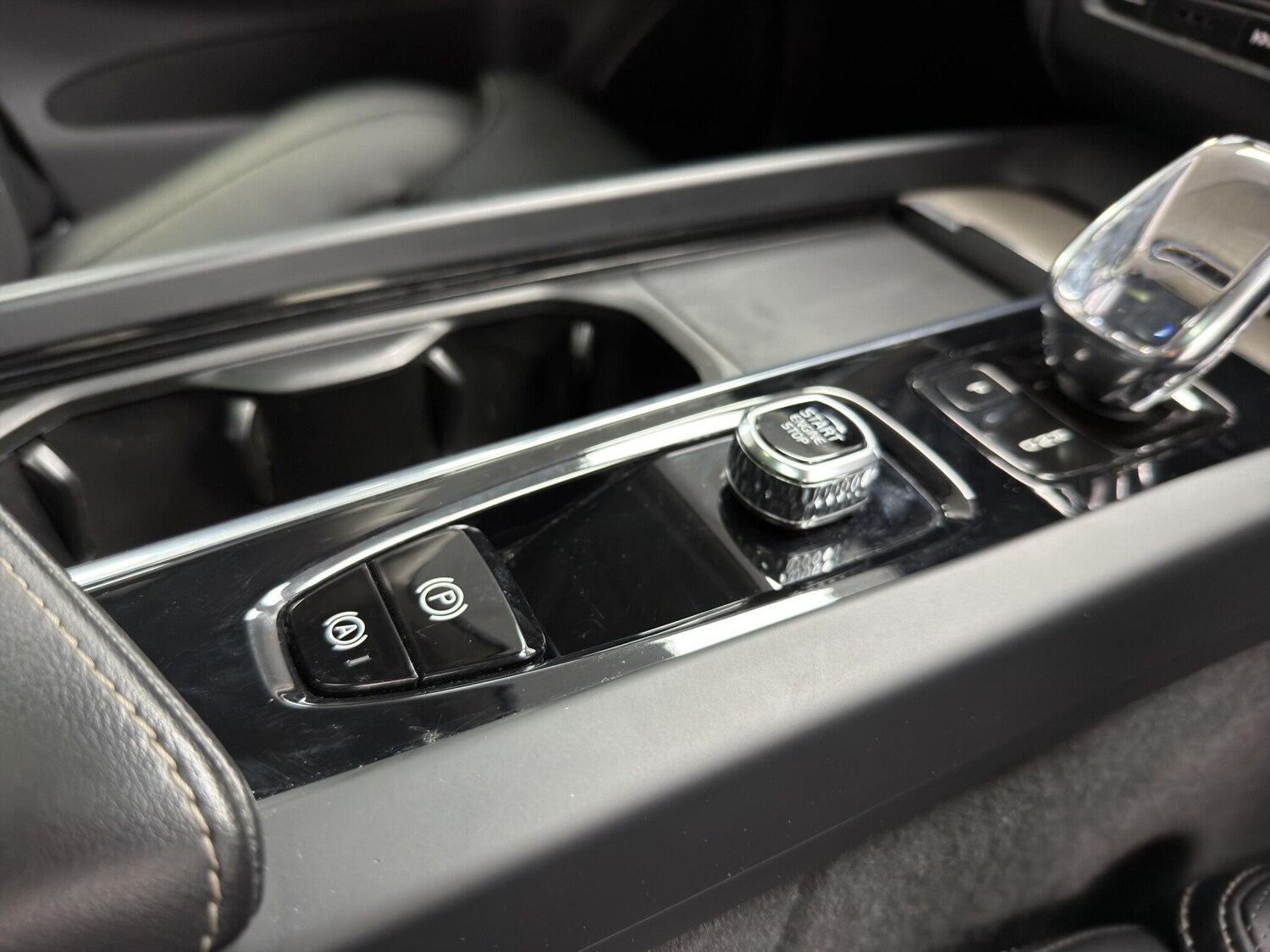 Used Volvo XC60 2021 for sale - 77762478: Photo 20