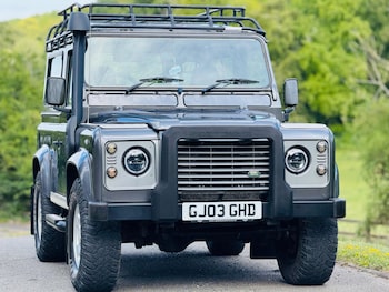 Used Land Rover Defender 90 2003 for sale - 79051236: Photo