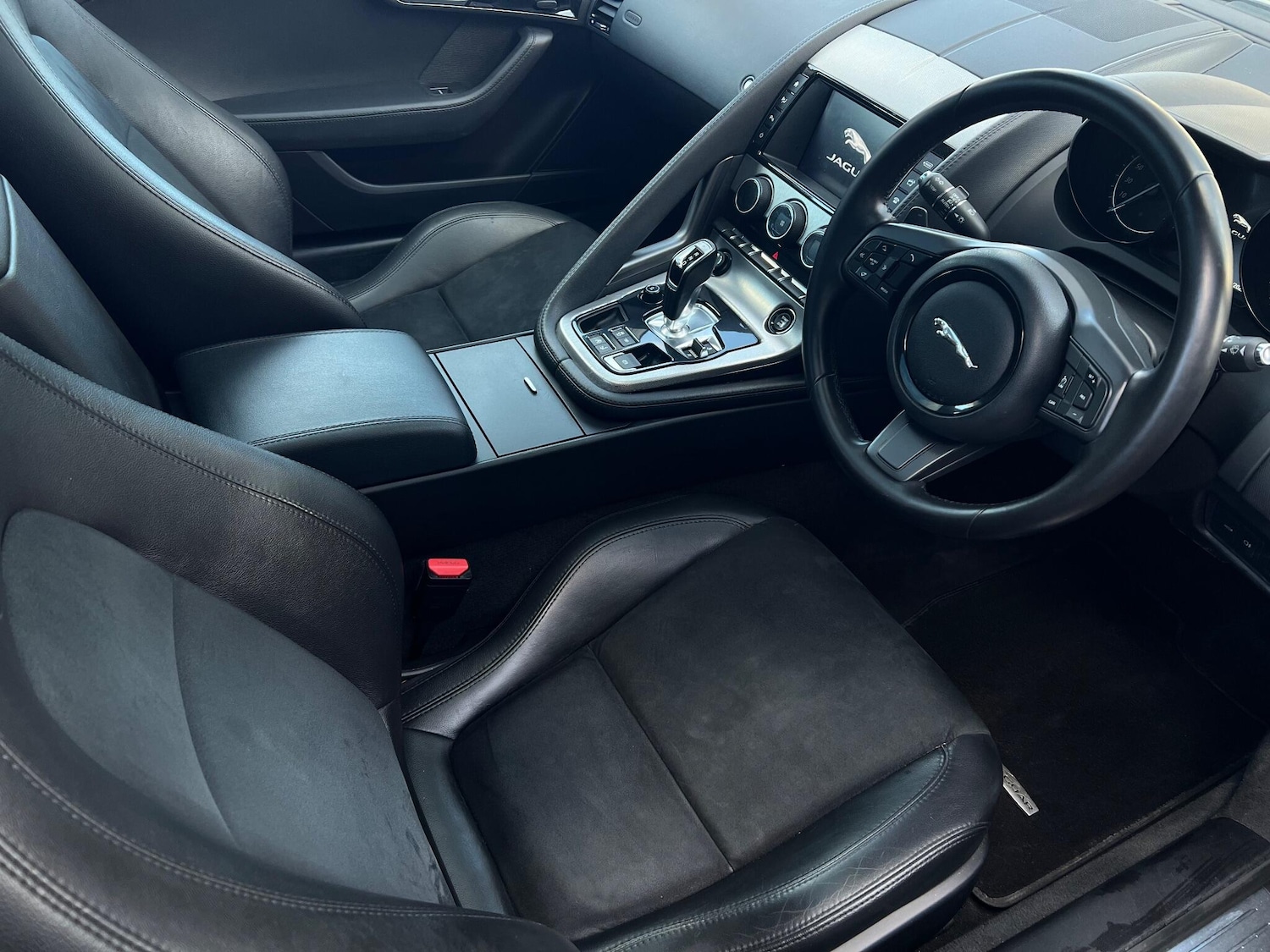 Used Jaguar F-Type for sale - 78029212: Photo 23