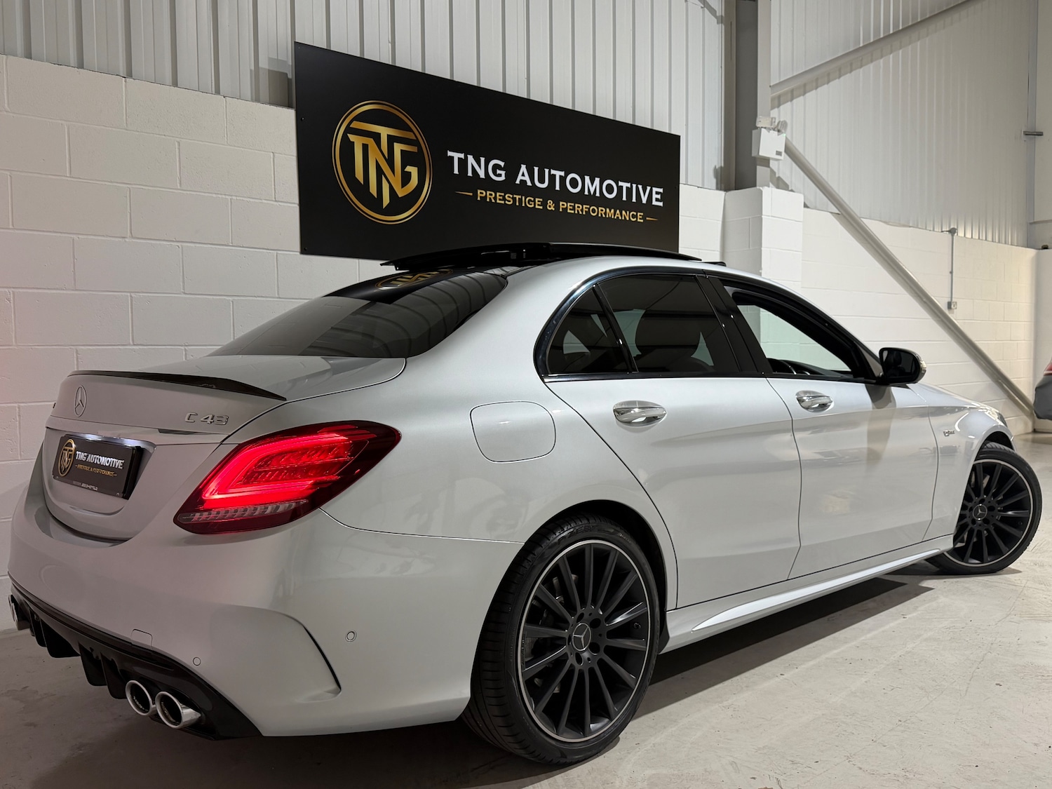 Used Mercedes-Benz C Class 2018 for sale - 78207066: Photo 4