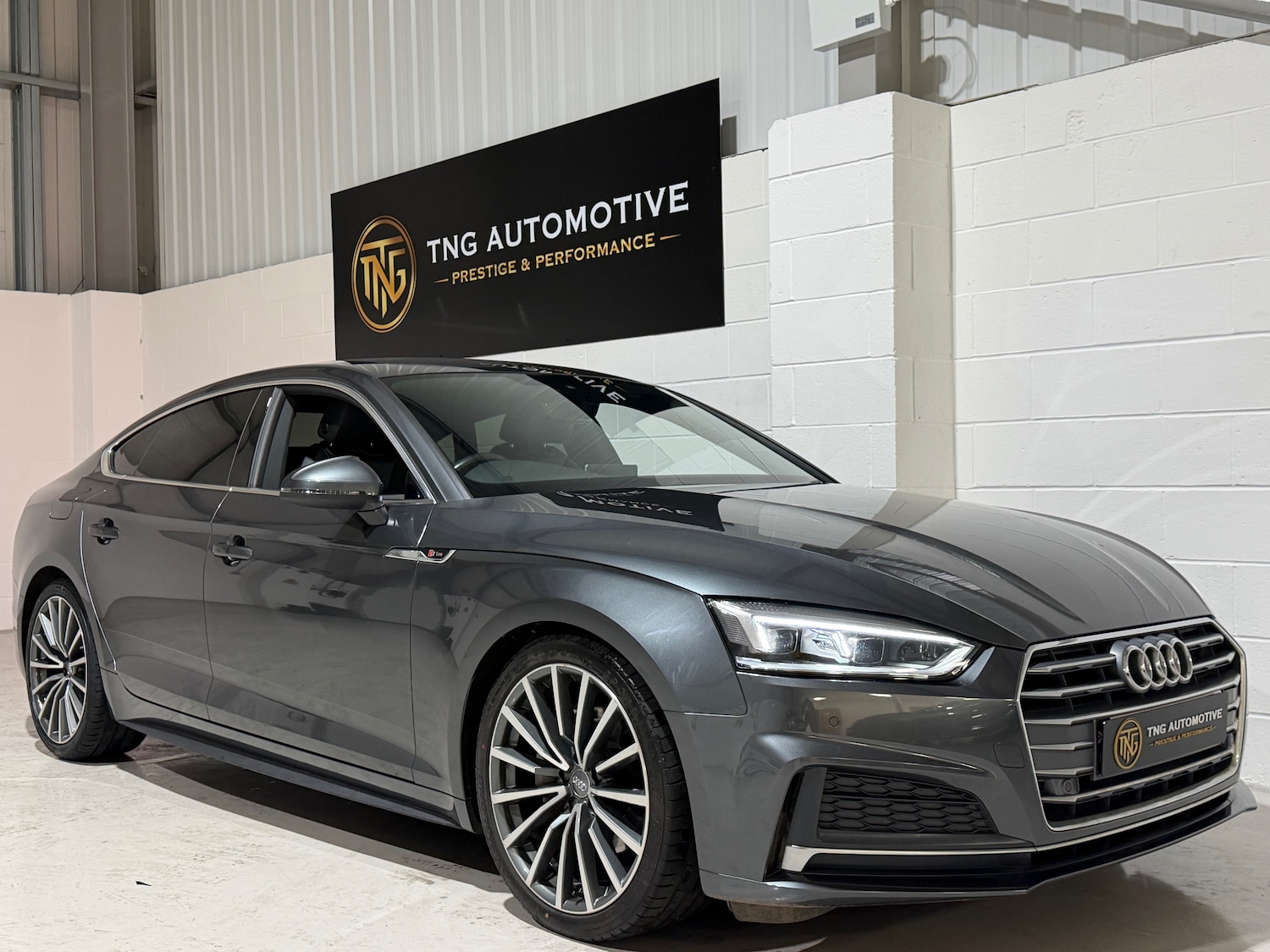 Used Audi A5 2019 for sale - 77826974: Photo 2