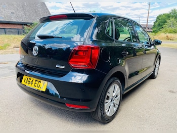 Used Volkswagen Polo 2014 for sale - 78001981: Photo