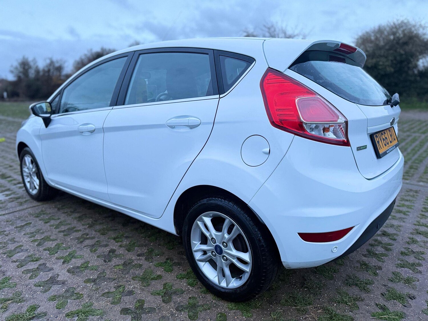 Used Ford Fiesta 2017 for sale - 78029152: Photo 10