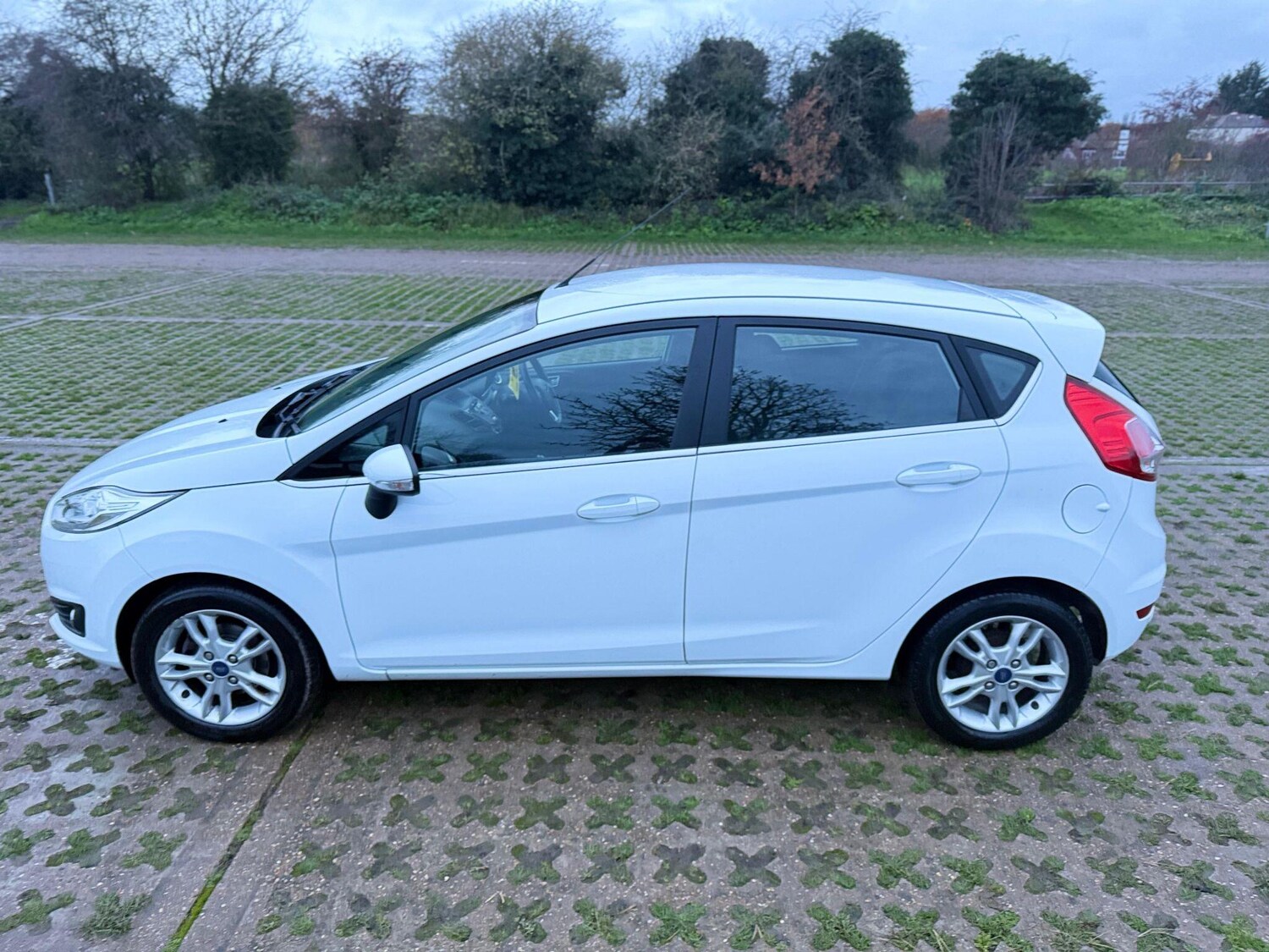 Used Ford Fiesta 2017 for sale - 78029152: Photo 9