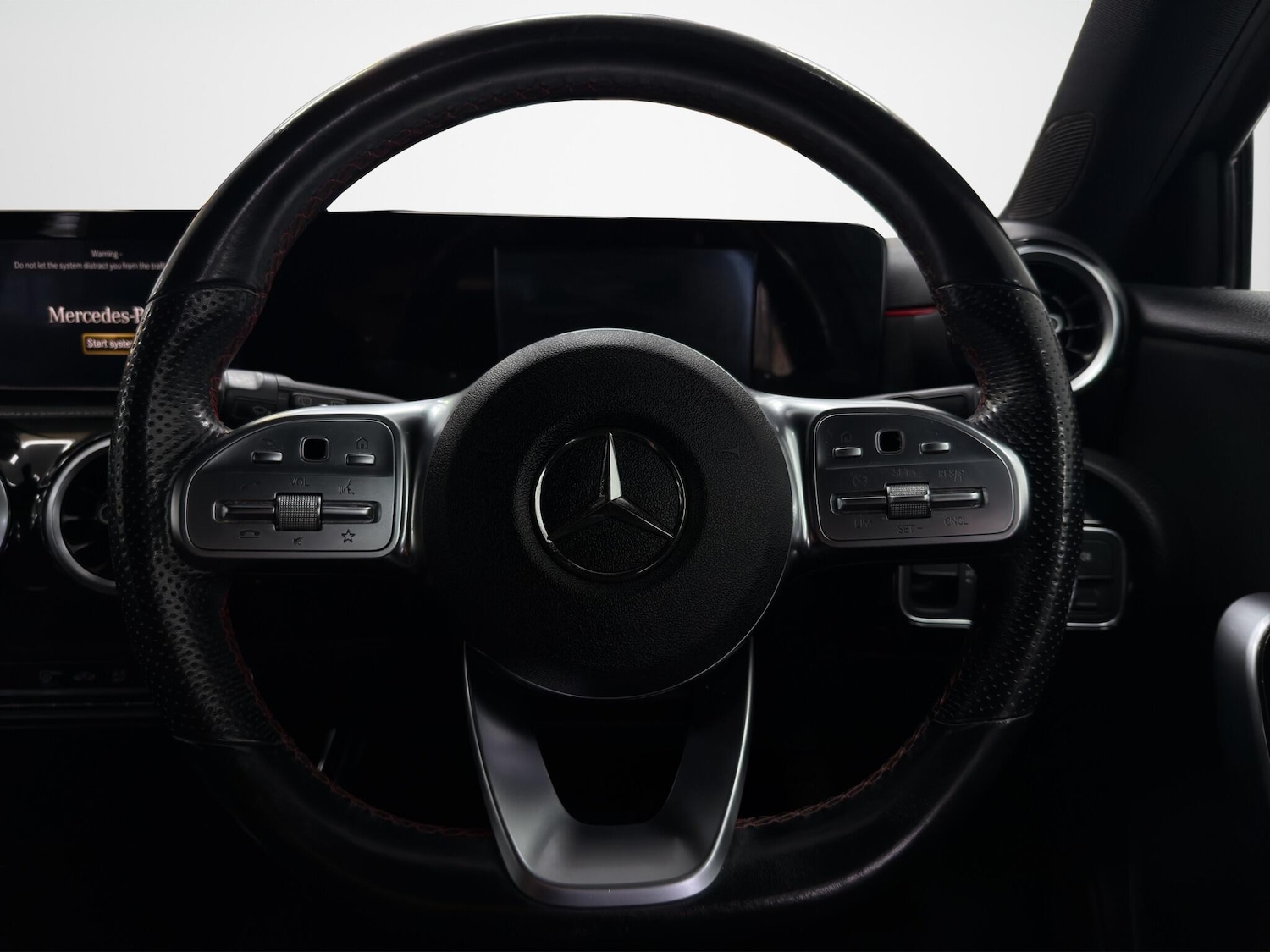 Used Mercedes-Benz A-Class 2018 for sale - 78145796: Photo 10