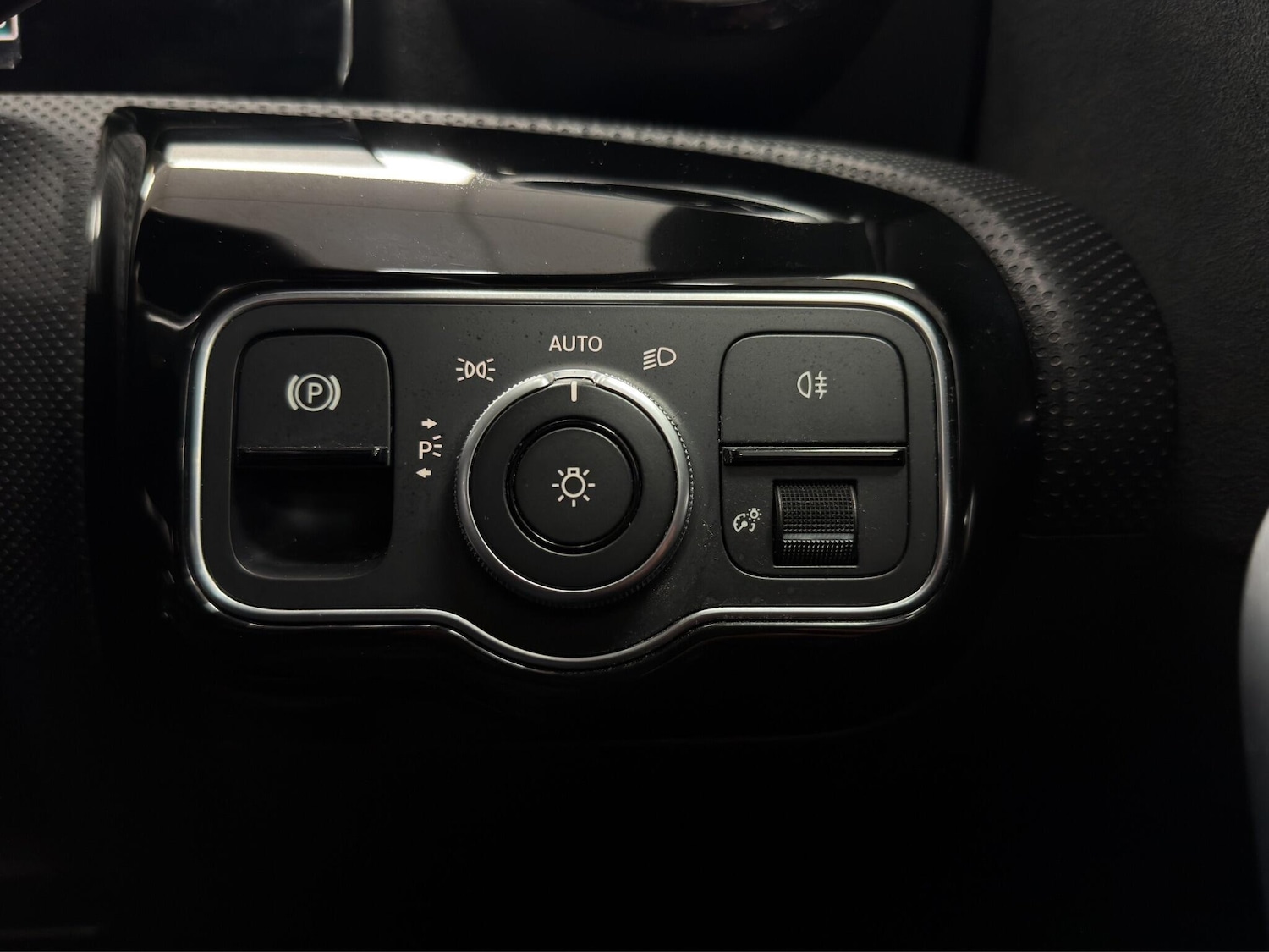 Used Mercedes-Benz A-Class 2018 for sale - 78145796: Photo 14