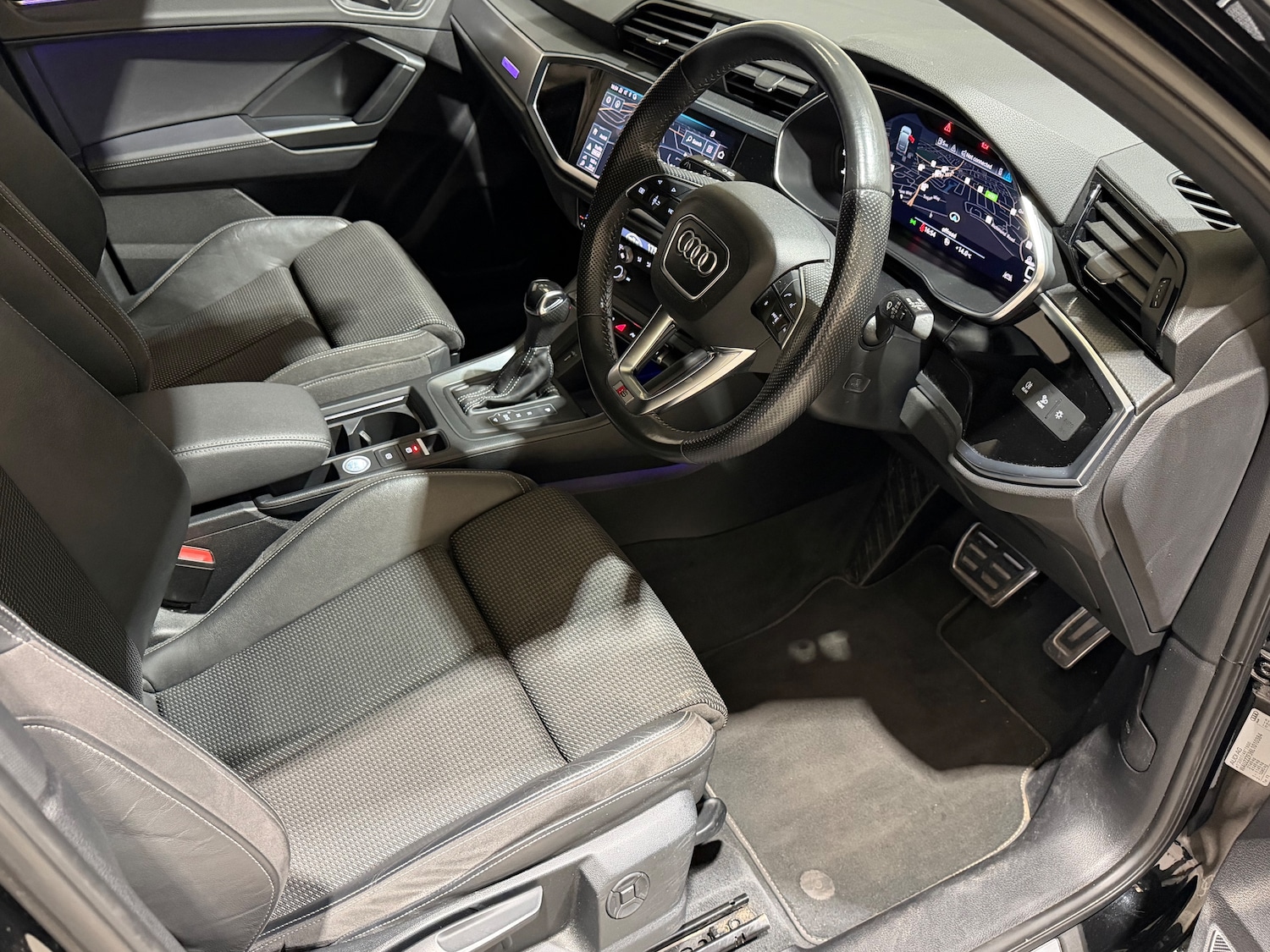 Used Audi Q3 2020 for sale - 78129075: Photo 10