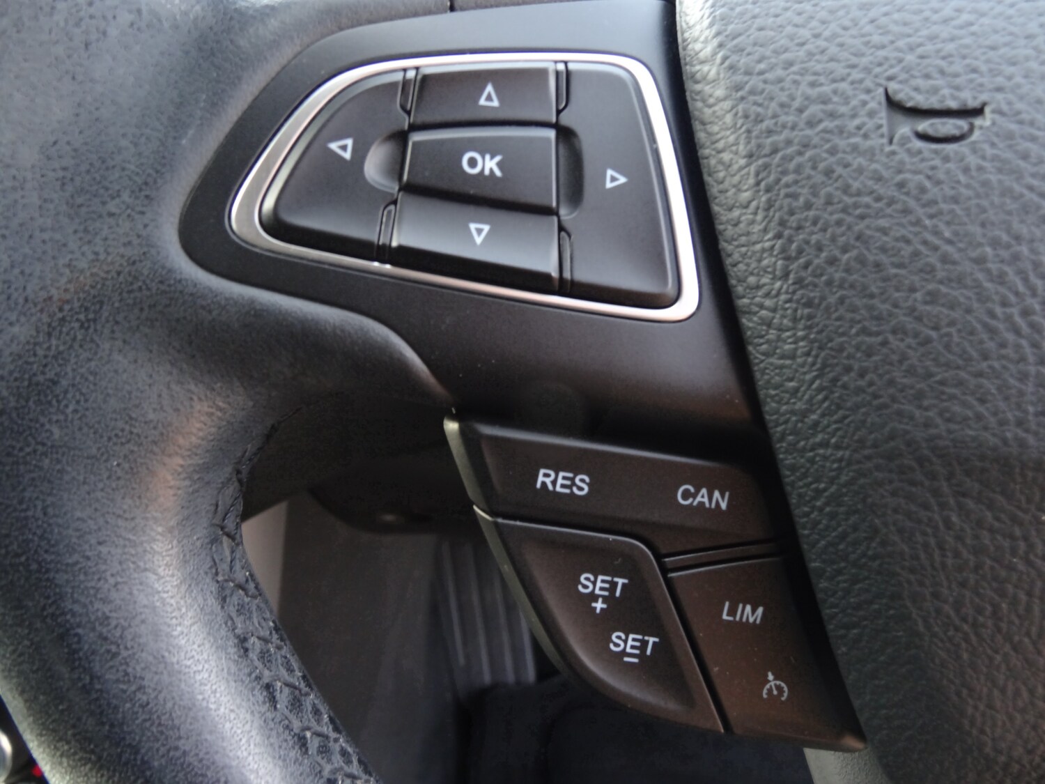 Used Ford Focus 2018 for sale - 77971909: Photo 22