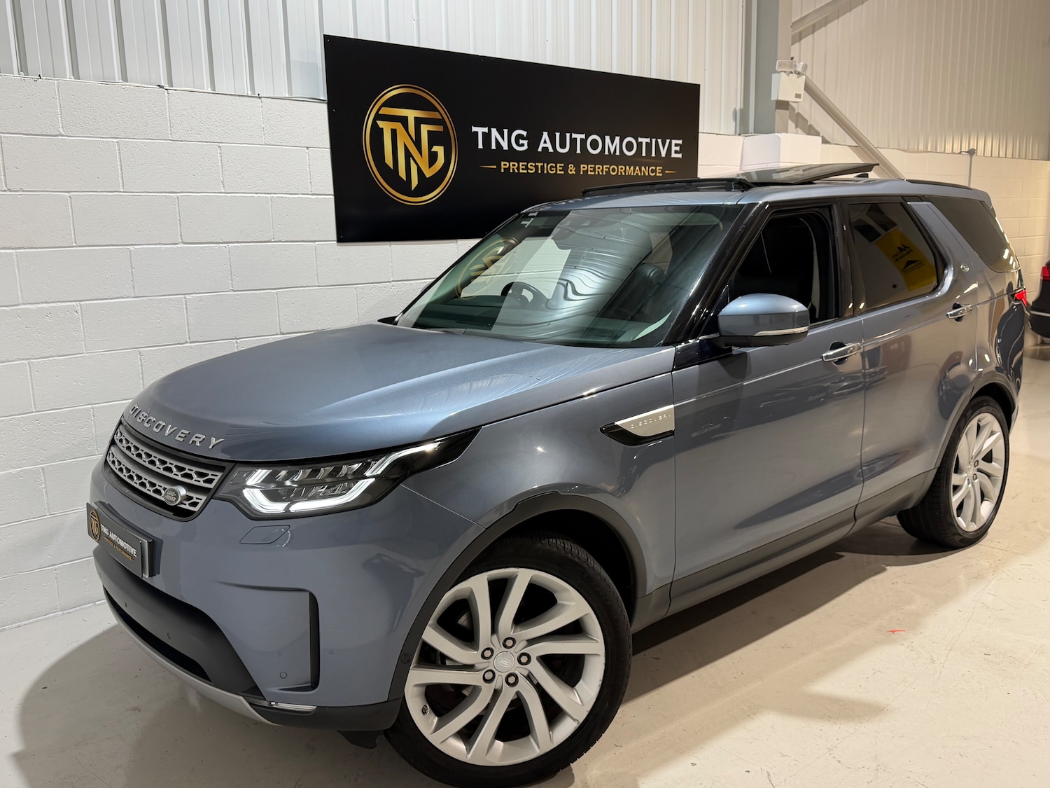 Used Land Rover Discovery 2018 for sale - 77786370: Photo 9