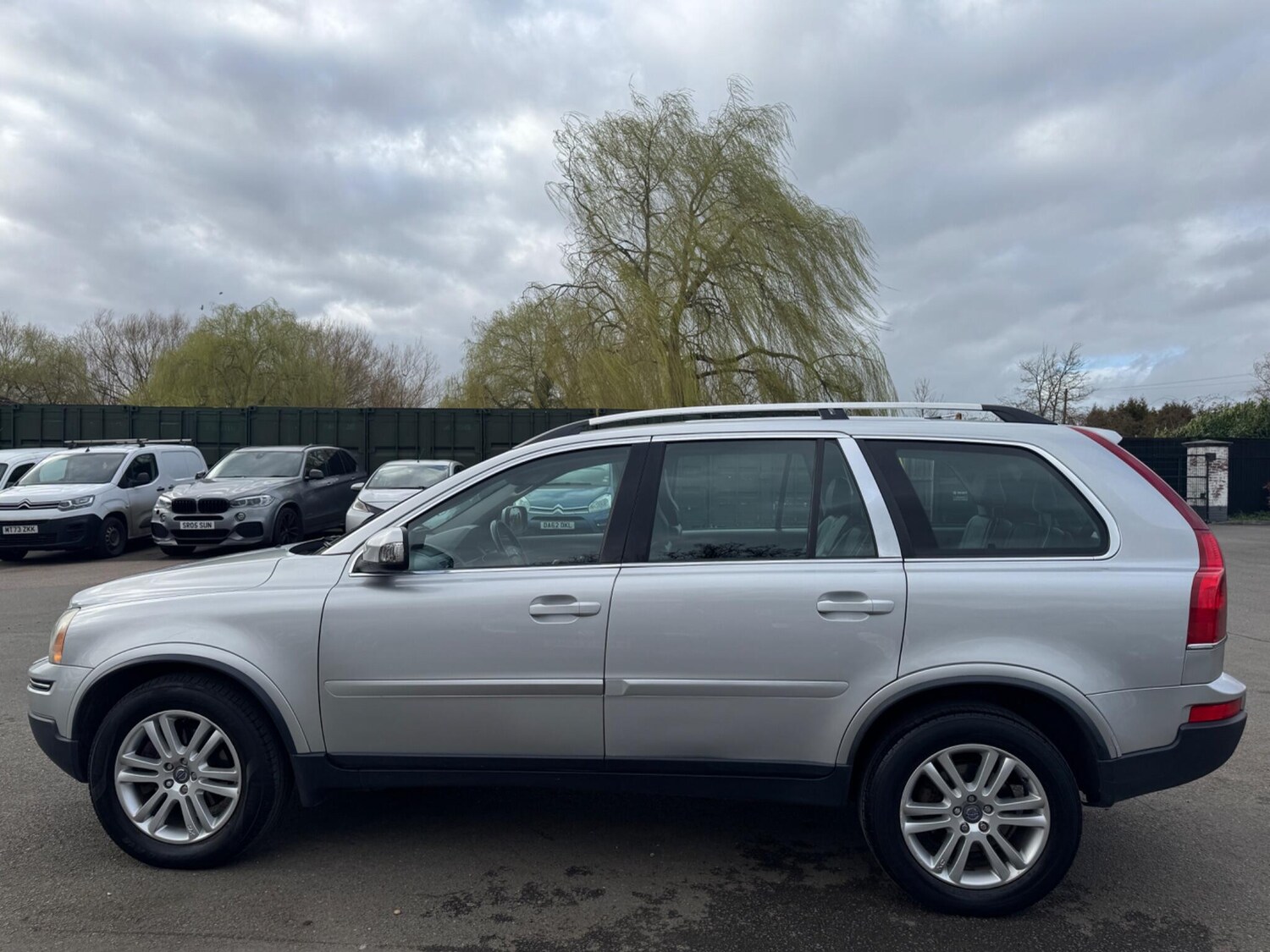 Used Volvo XC90 2011 for sale - 77762581: Photo 11