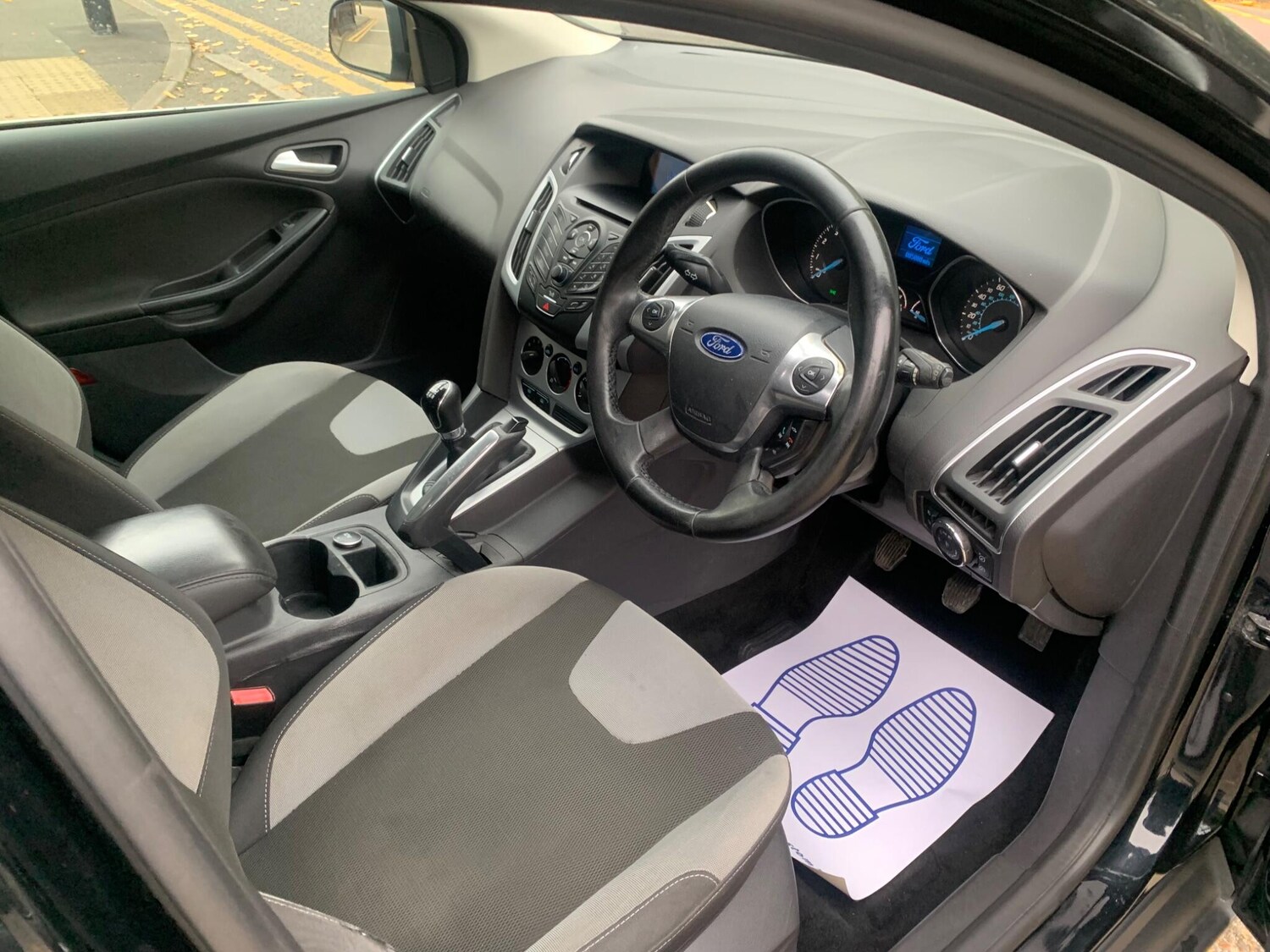 Used Ford Focus 2011 for sale - 77927868: Photo 15