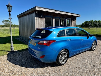 Used Hyundai i30 2015 for sale - 78445490: Photo