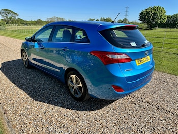 Used Hyundai i30 2015 for sale - 78445490: Photo