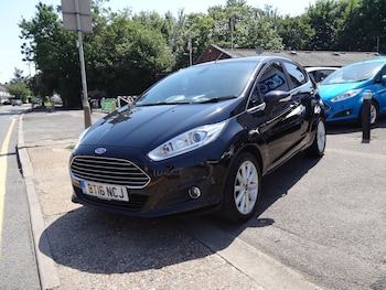 Used Ford Fiesta 2016 for sale - 78992981: Photo