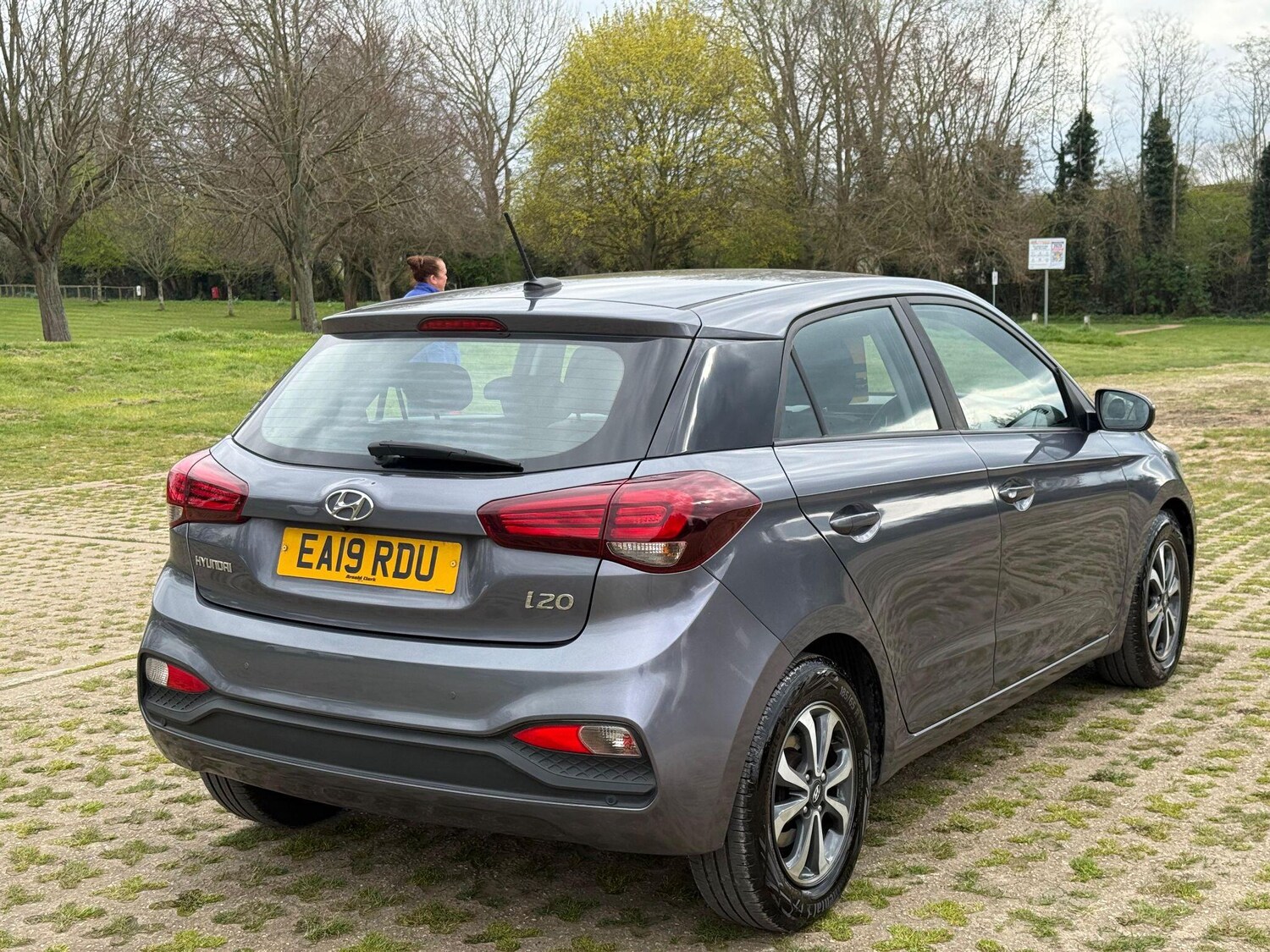 Used Hyundai i20 2019 for sale - 78098018: Photo 17