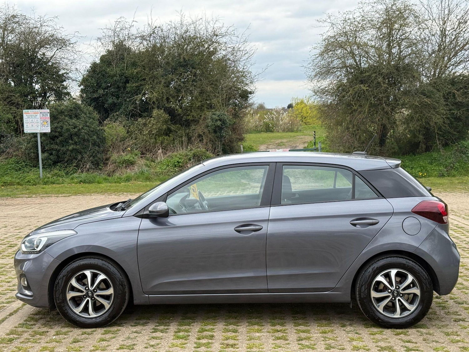 Used Hyundai i20 2019 for sale - 78098018: Photo 7