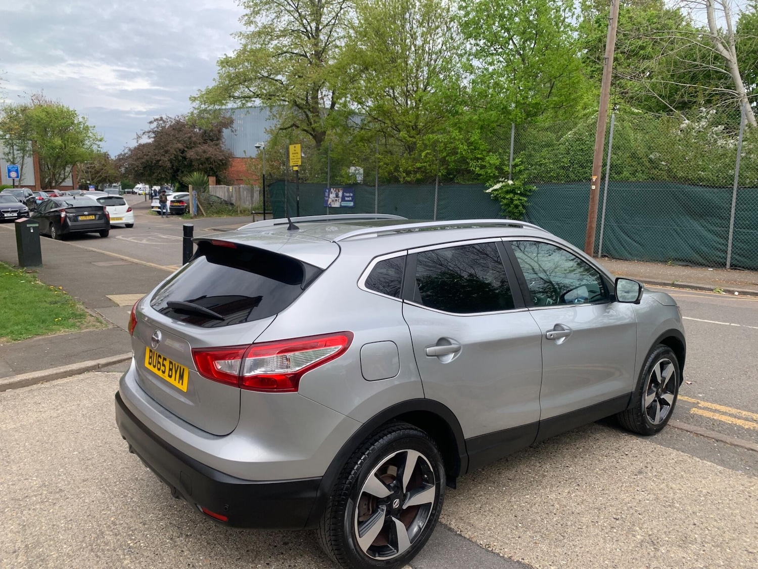 Used Nissan Qashqai 2015 for sale - 77927889: Photo 10