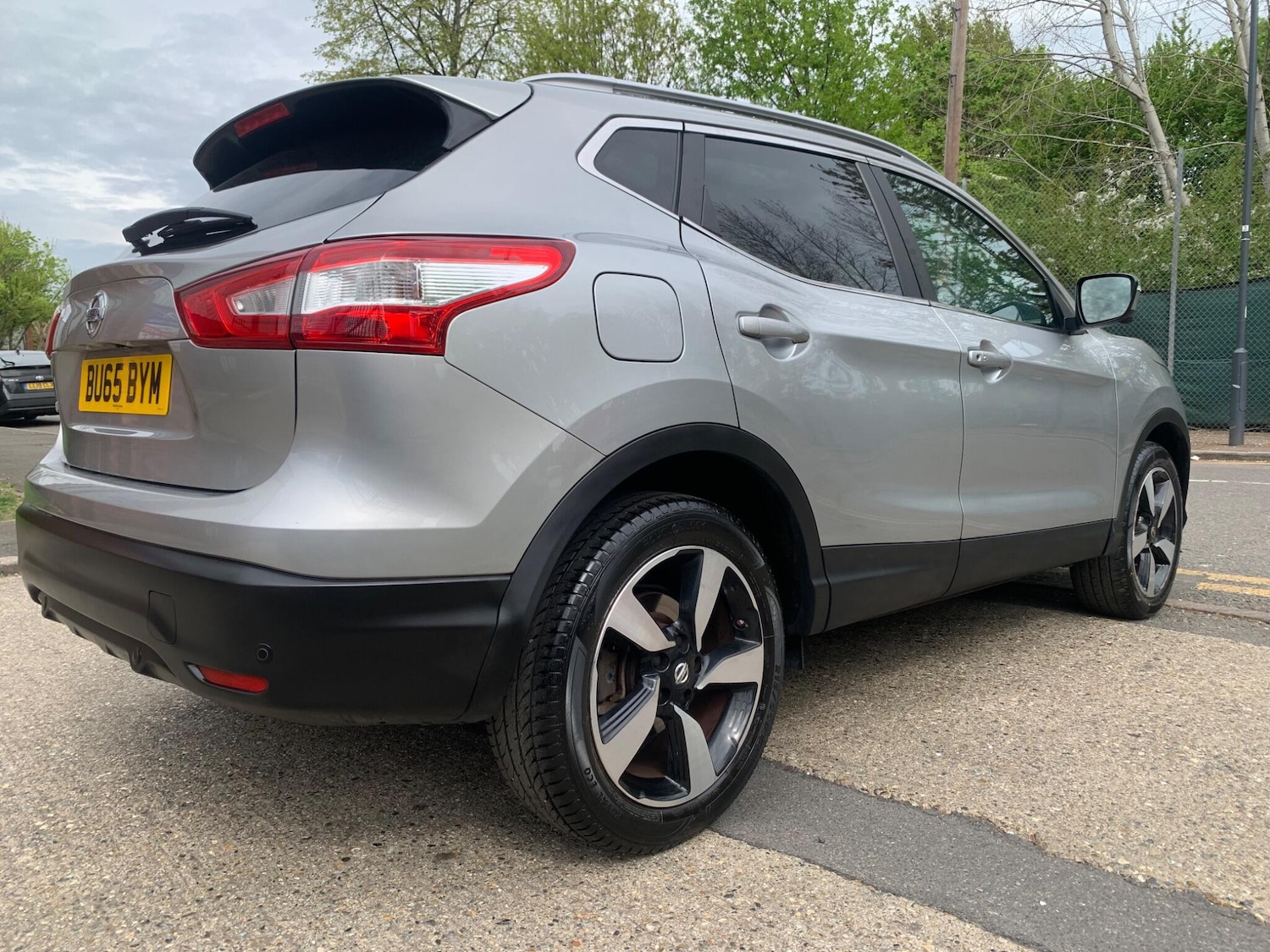 Used Nissan Qashqai 2015 for sale - 77927889: Photo 11