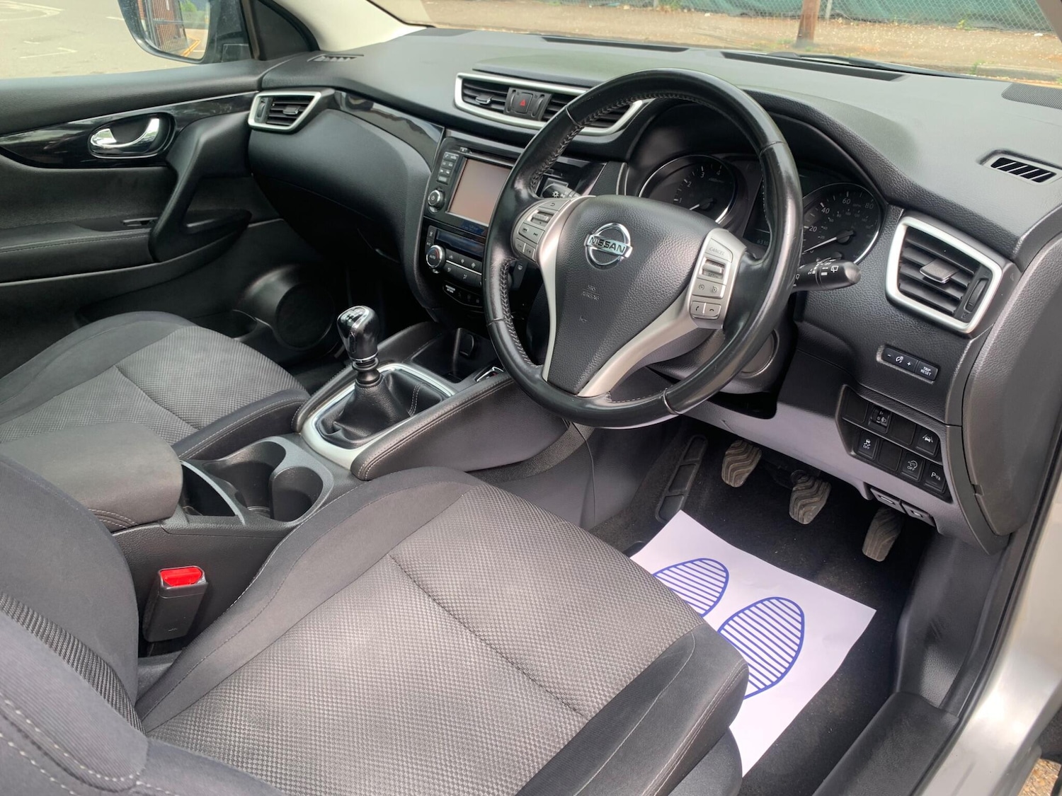 Used Nissan Qashqai 2015 for sale - 77927889: Photo 15
