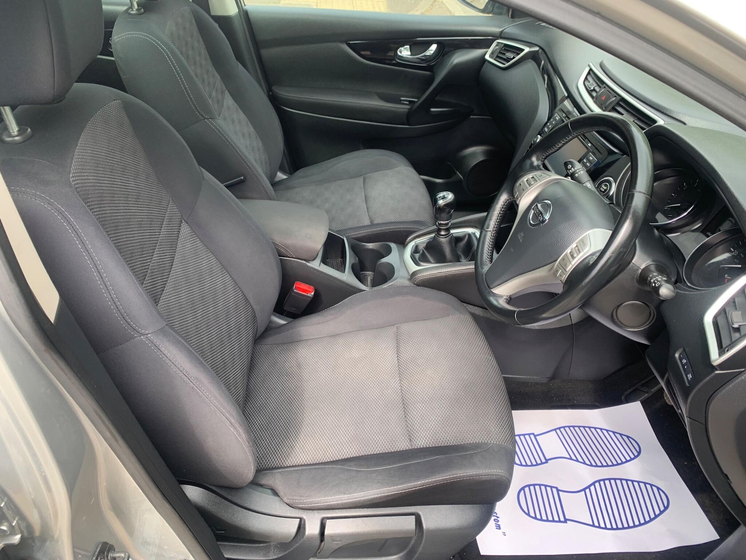 Used Nissan Qashqai 2015 for sale - 77927889: Photo 16