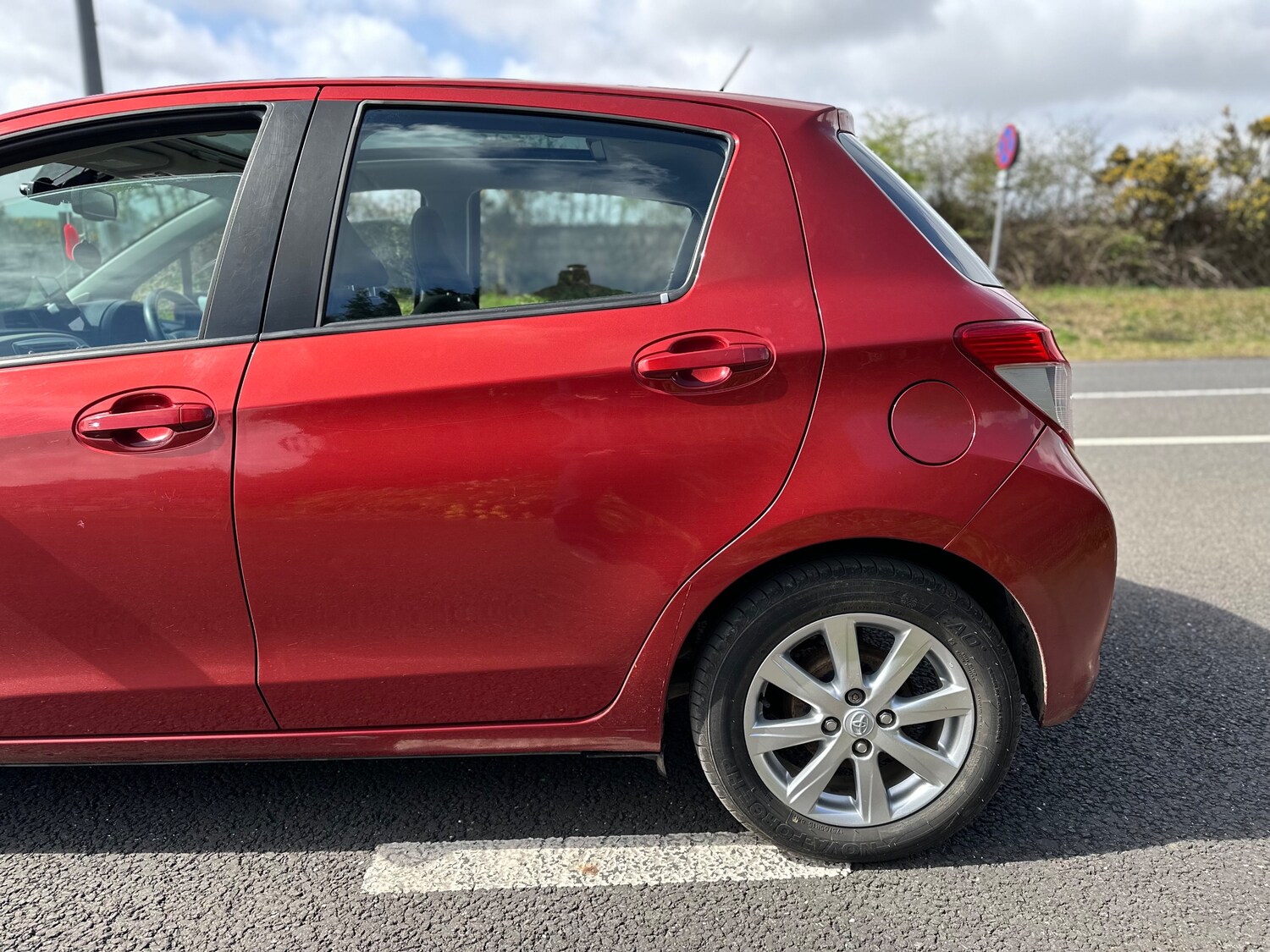 Used Toyota Yaris 2012 for sale - 78069801: Photo 19