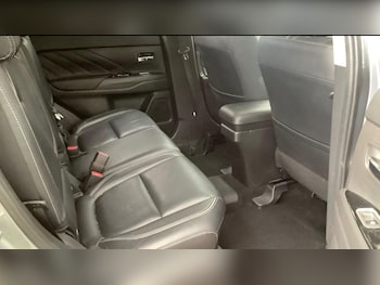 Used Mitsubishi Outlander 2016 for sale - 78022445: Photo