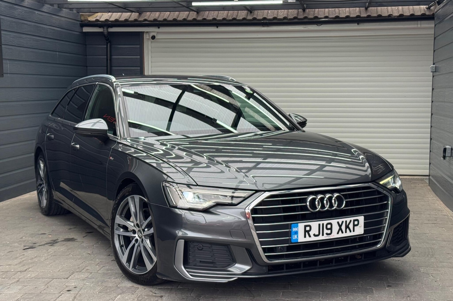 Used Audi A6 Avant 2019 for sale - 78134869: Photo 12