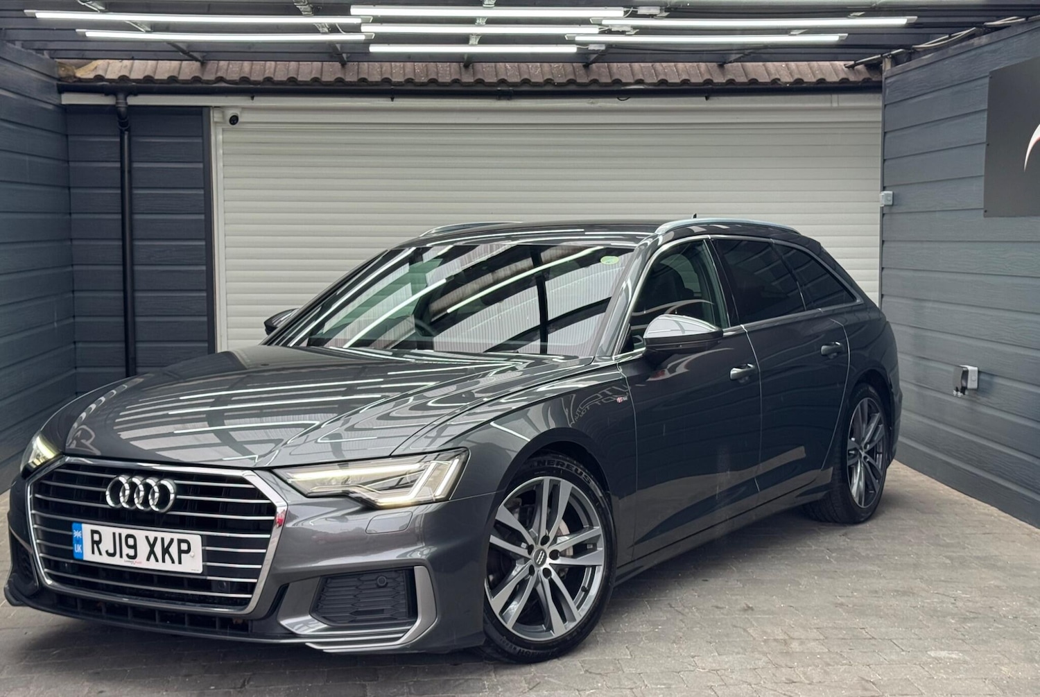 Used Audi A6 Avant 2019 for sale - 78134869: Photo 23