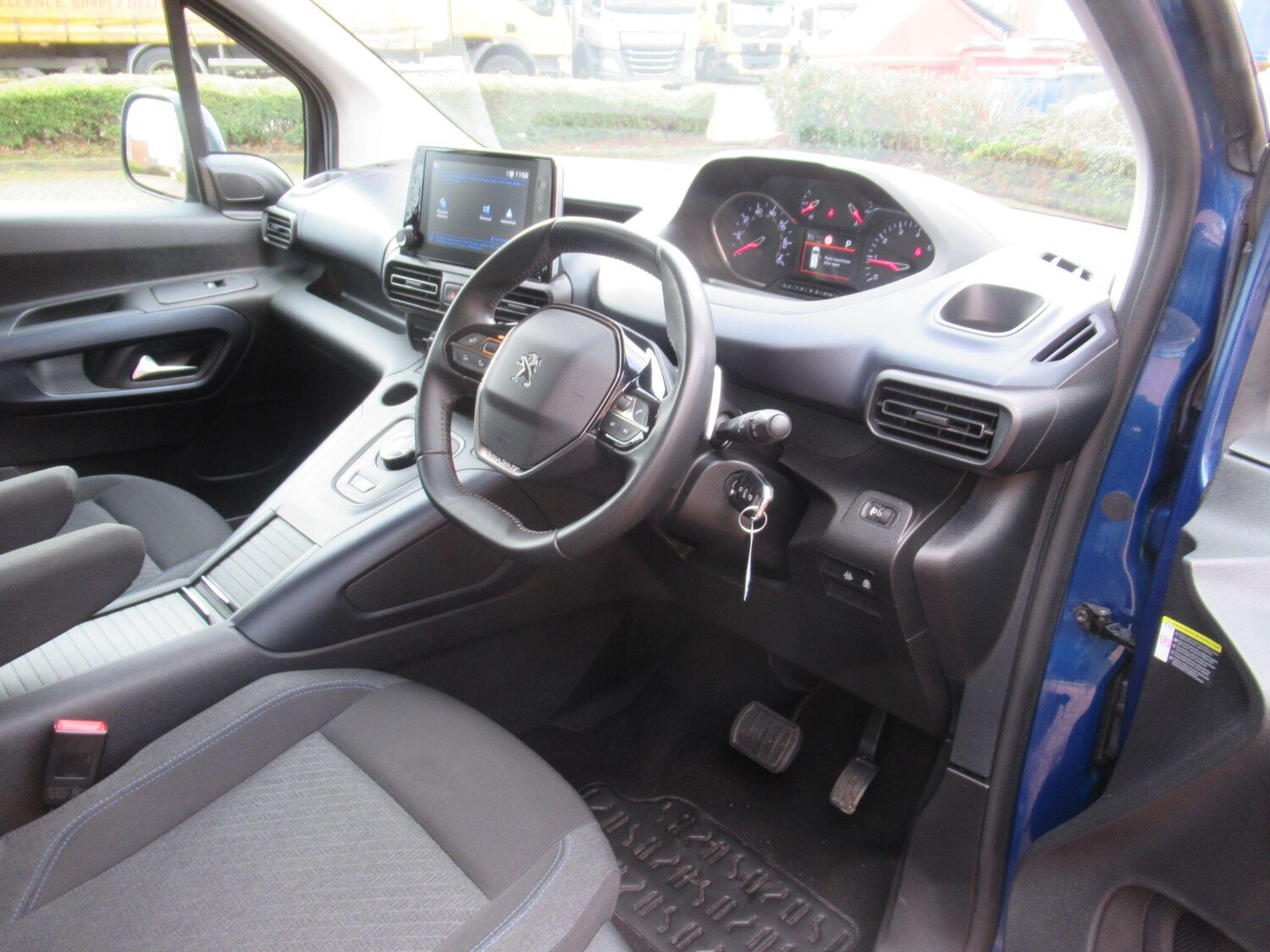 Used Peugeot Rifter 2020 for sale - 78015775: Photo 21