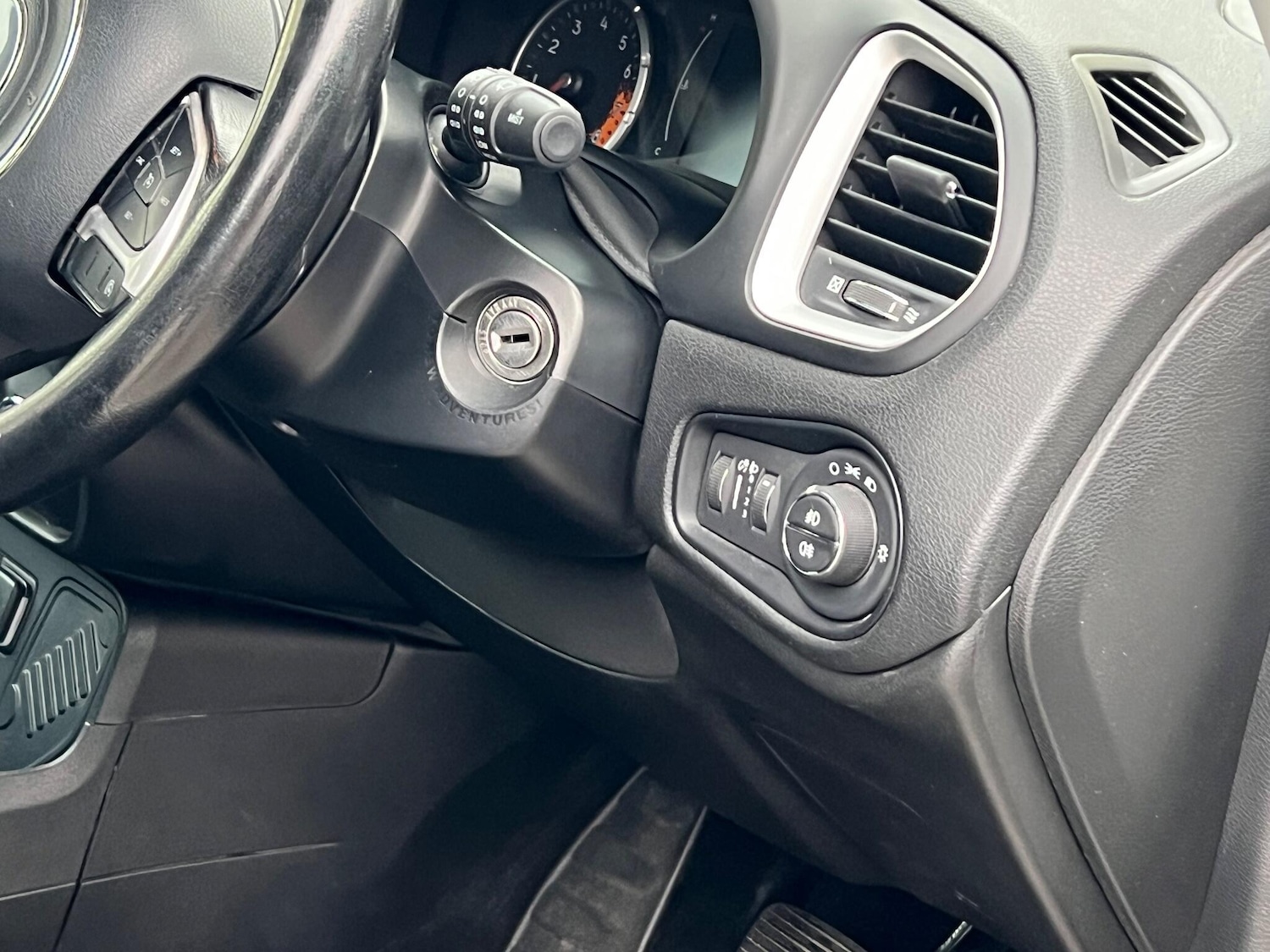 Used Jeep Renegade 2017 for sale - 78029197: Photo 16