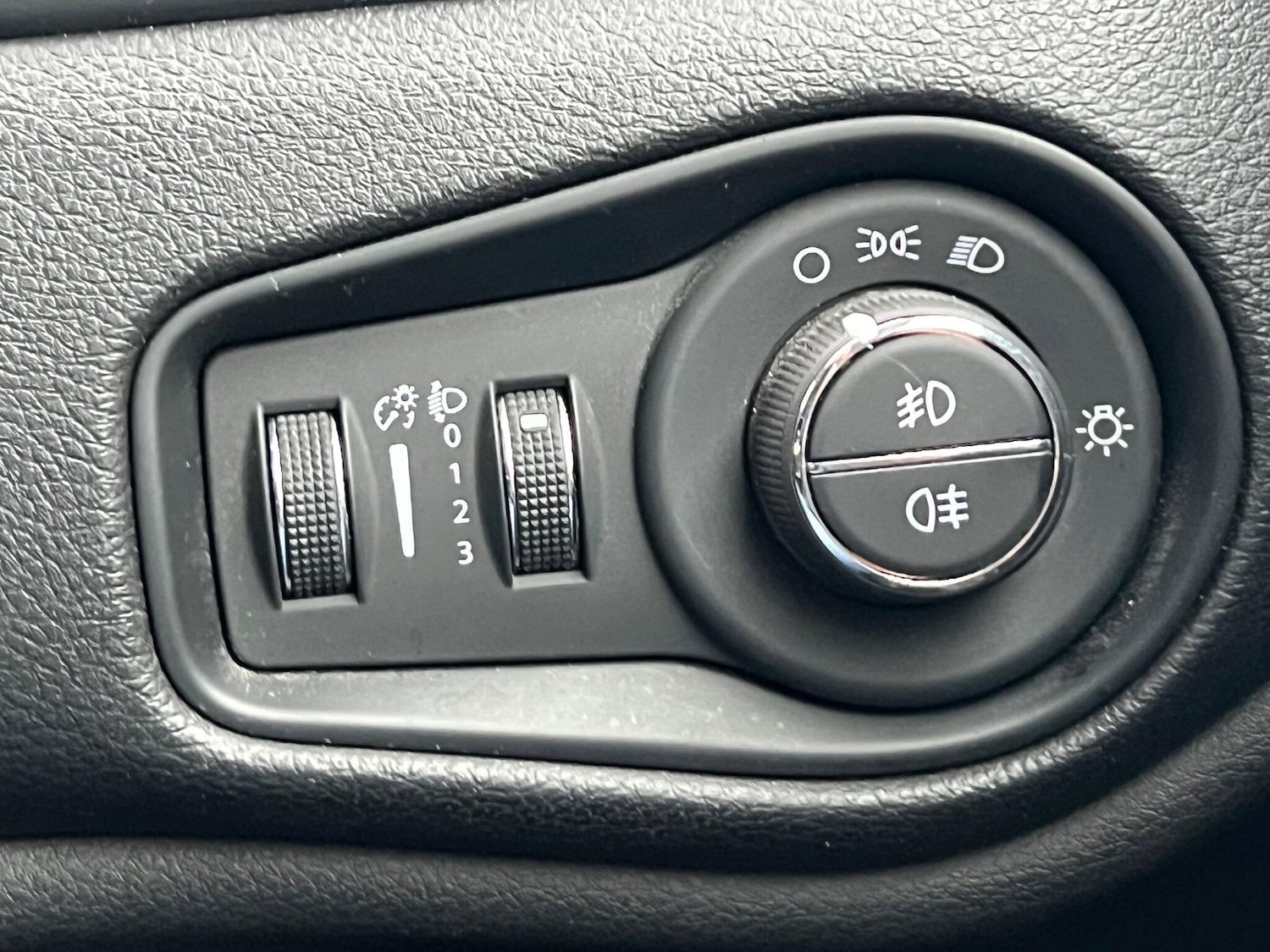 Used Jeep Renegade 2017 for sale - 78029197: Photo 19