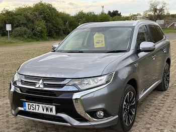 Used Mitsubishi Outlander 2017 for sale - 78331791: Photo