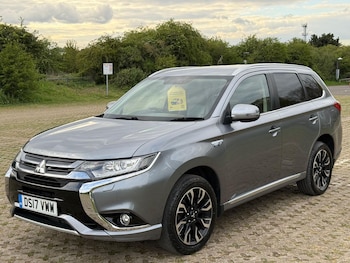 Used Mitsubishi Outlander 2017 for sale - 78331791: Photo