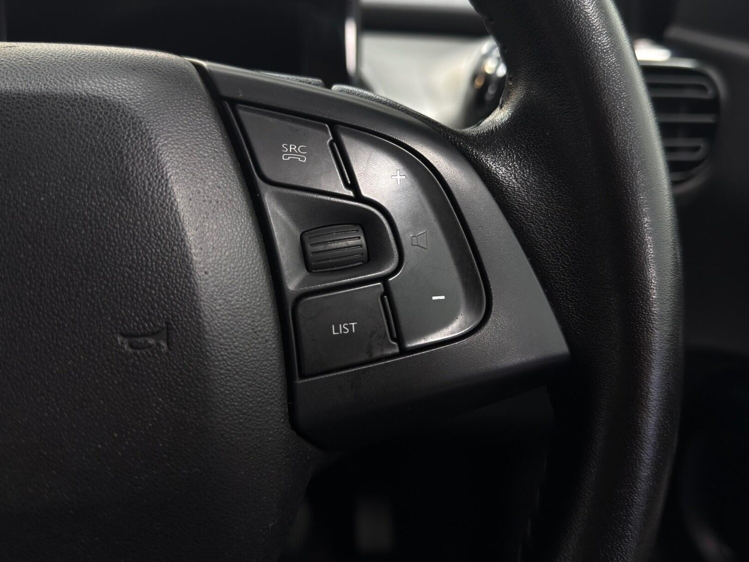 Used Citroen C4 Cactus for sale - 77762471: Photo 13