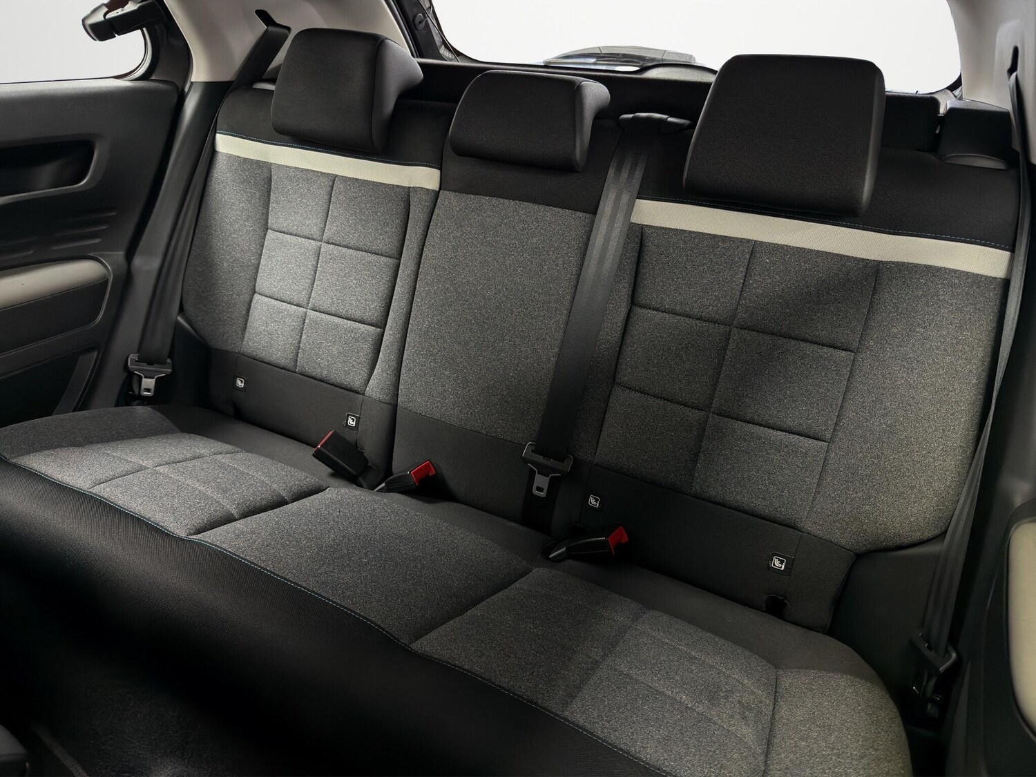 Used Citroen C4 Cactus for sale - 77762471: Photo 25