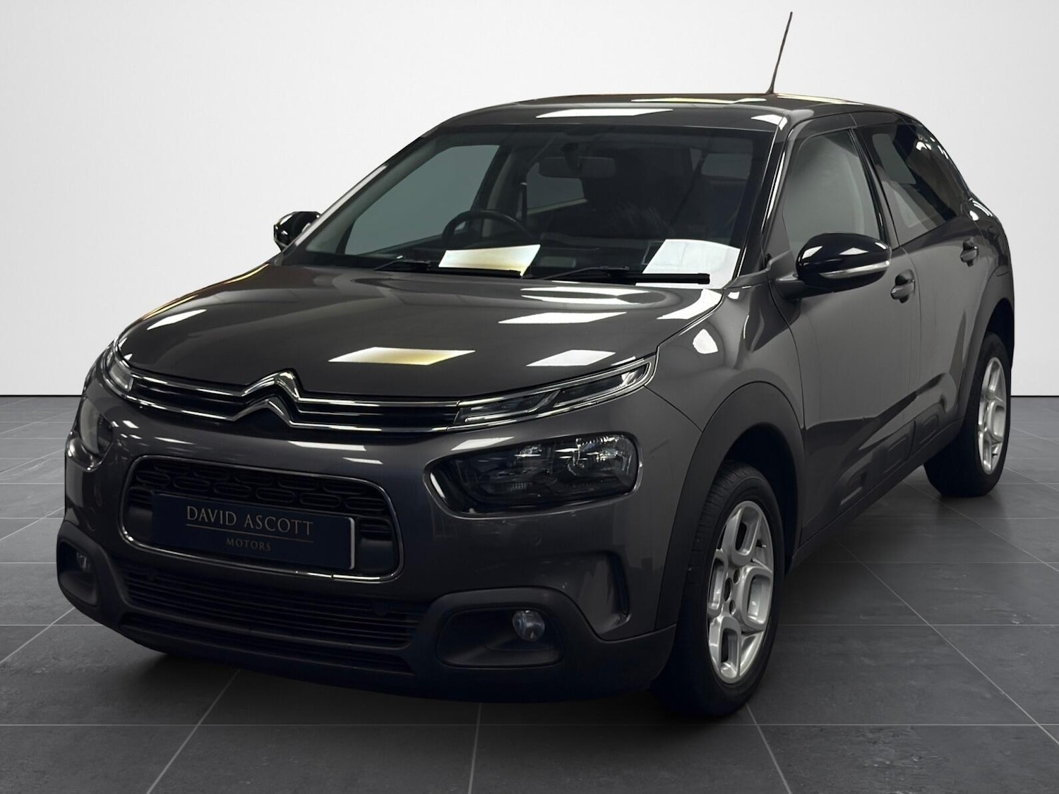 Used Citroen C4 Cactus for sale - 77762471: Photo 4