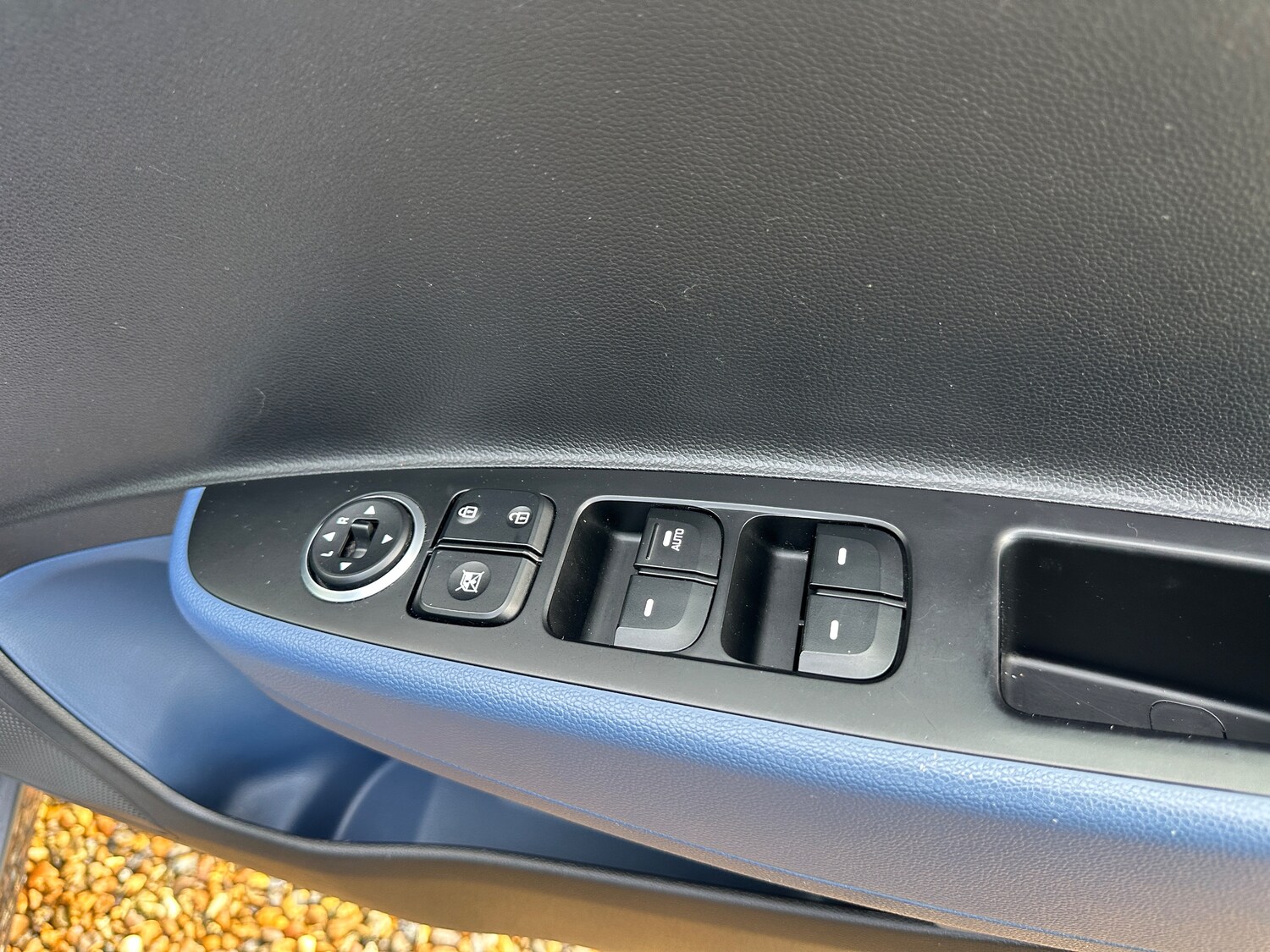 Used Hyundai i10 2014 for sale - 77733582: Photo 22