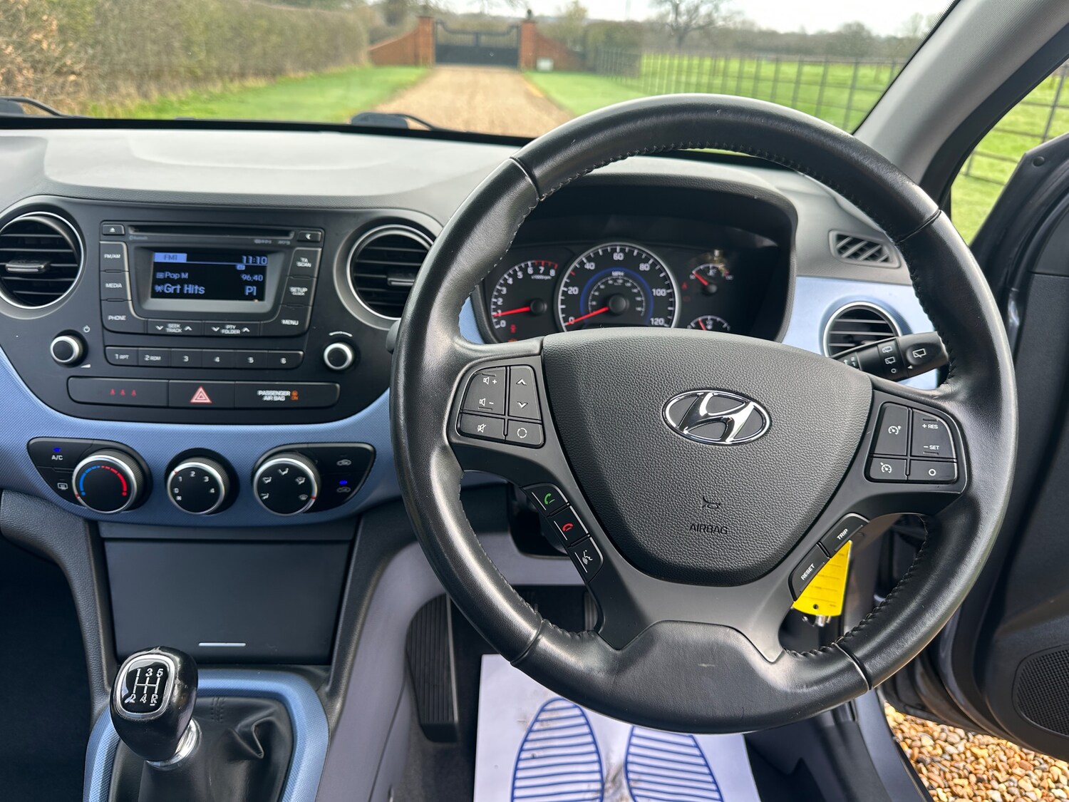 Used Hyundai i10 2014 for sale - 77733582: Photo 23