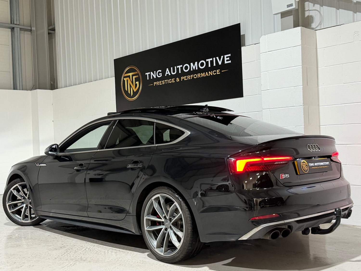 Used Audi A5 2018 for sale - 77795217: Photo 11