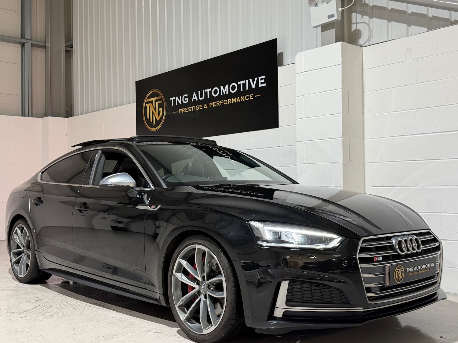 Used Audi A5 2018 for sale - 77795217: Photo 4