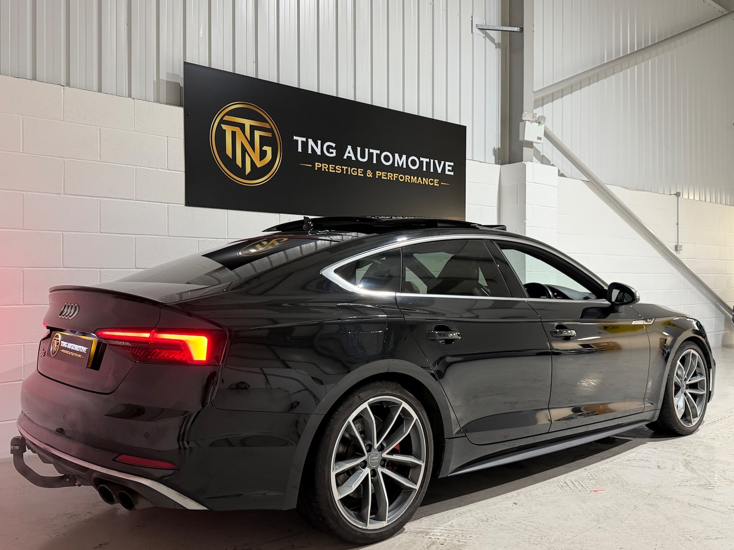 Used Audi A5 2018 for sale - 77795217: Photo 9