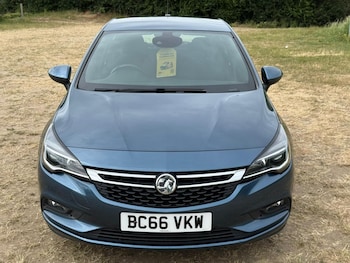 Used Vauxhall Astra 2017 for sale - 78781799: Photo