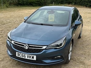Used Vauxhall Astra 2017 for sale - 78781799: Photo