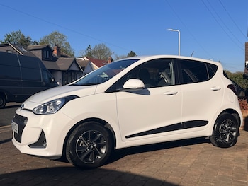 Used Hyundai i10 2018 for sale - 78345545: Photo