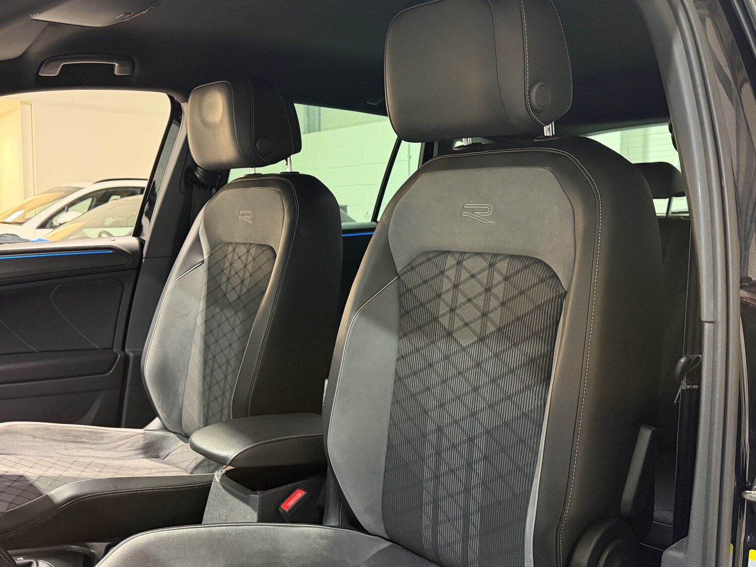 Used Volkswagen Tiguan 2021 for sale - 77786352: Photo 14