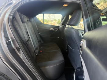 Used Lexus CT 2018 for sale - 79064397: Photo