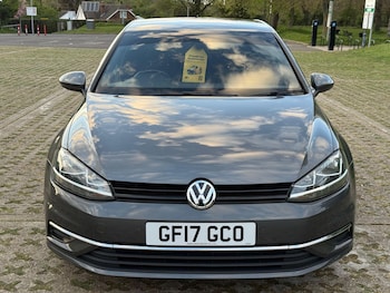 Used Volkswagen Golf 2017 for sale - 78316477: Photo