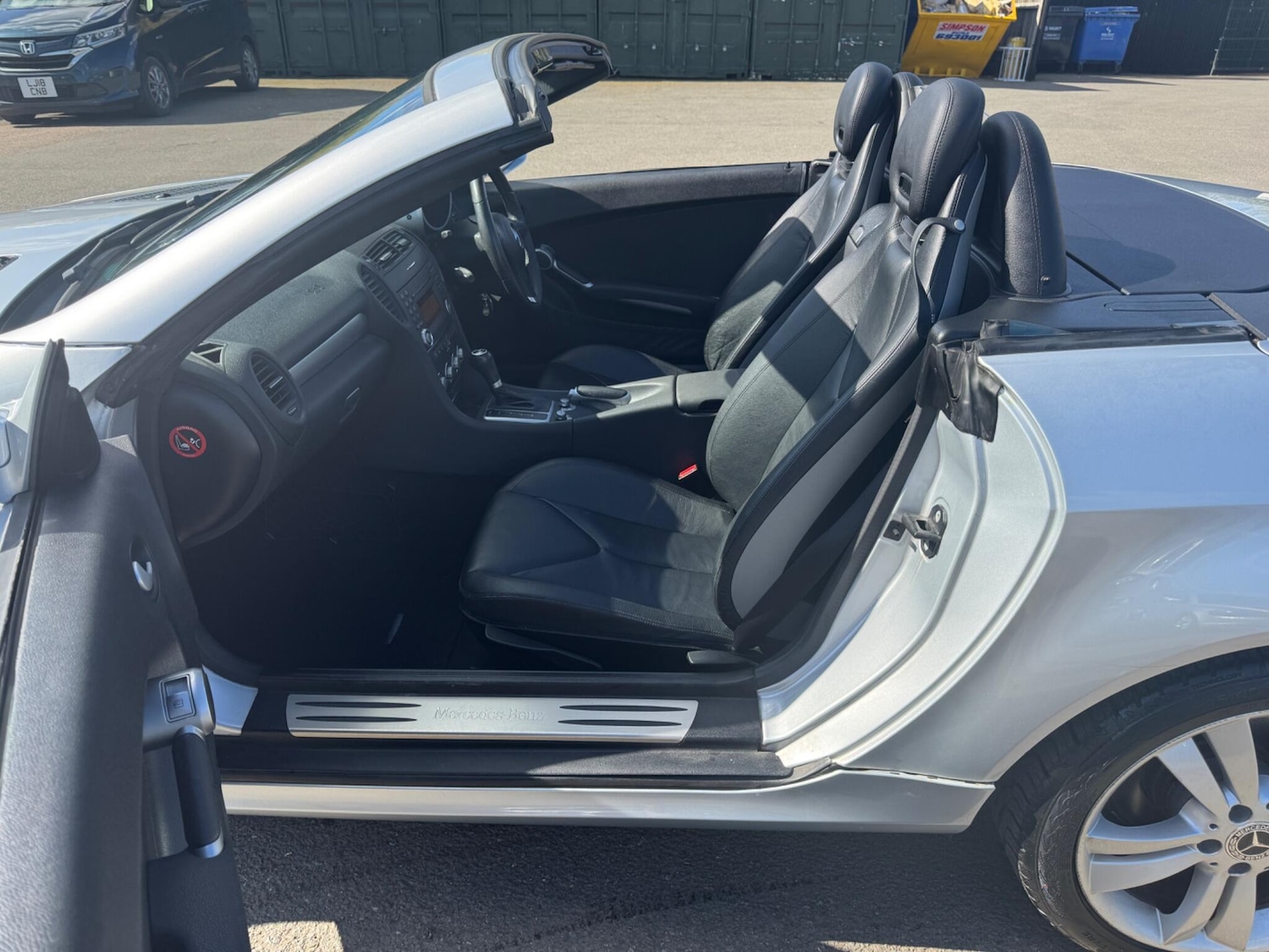 Used Mercedes-Benz SLK 2010 for sale - 78163036: Photo 23