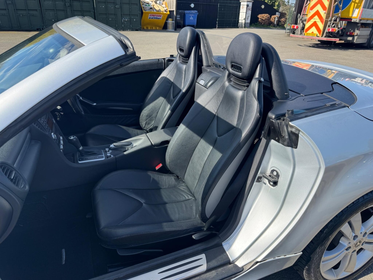 Used Mercedes-Benz SLK 2010 for sale - 78163036: Photo 24