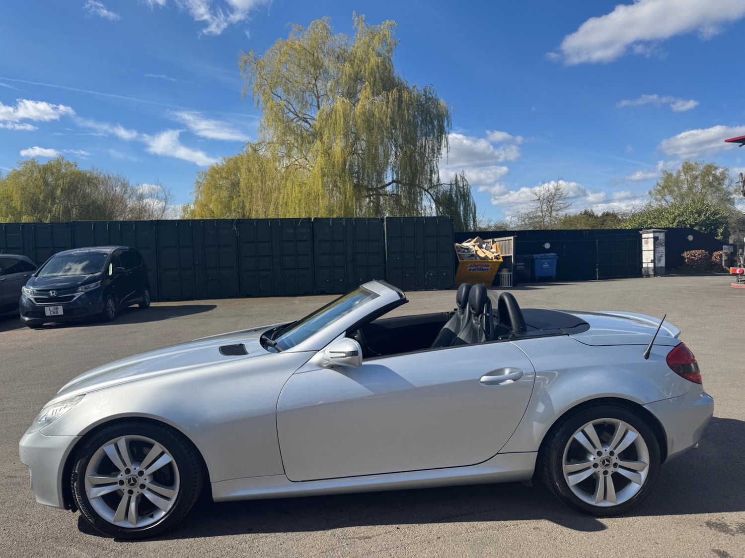 Used Mercedes-Benz SLK 2010 for sale - 78163036: Photo 9